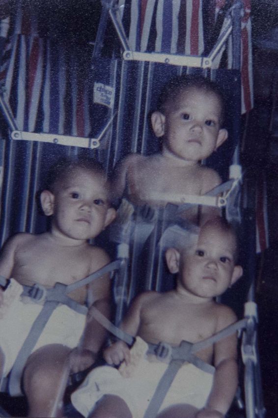 FrageNachDerHerkunft 007 Protagonistin als Baby 1985